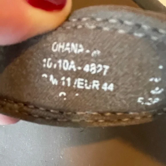 OluKai, men’s 11, brown leather and rubber flip flop sandals, beach vacation EUC - Picture 7 of 8